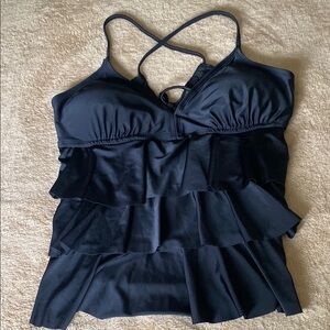 Catalina women’s size large tanking